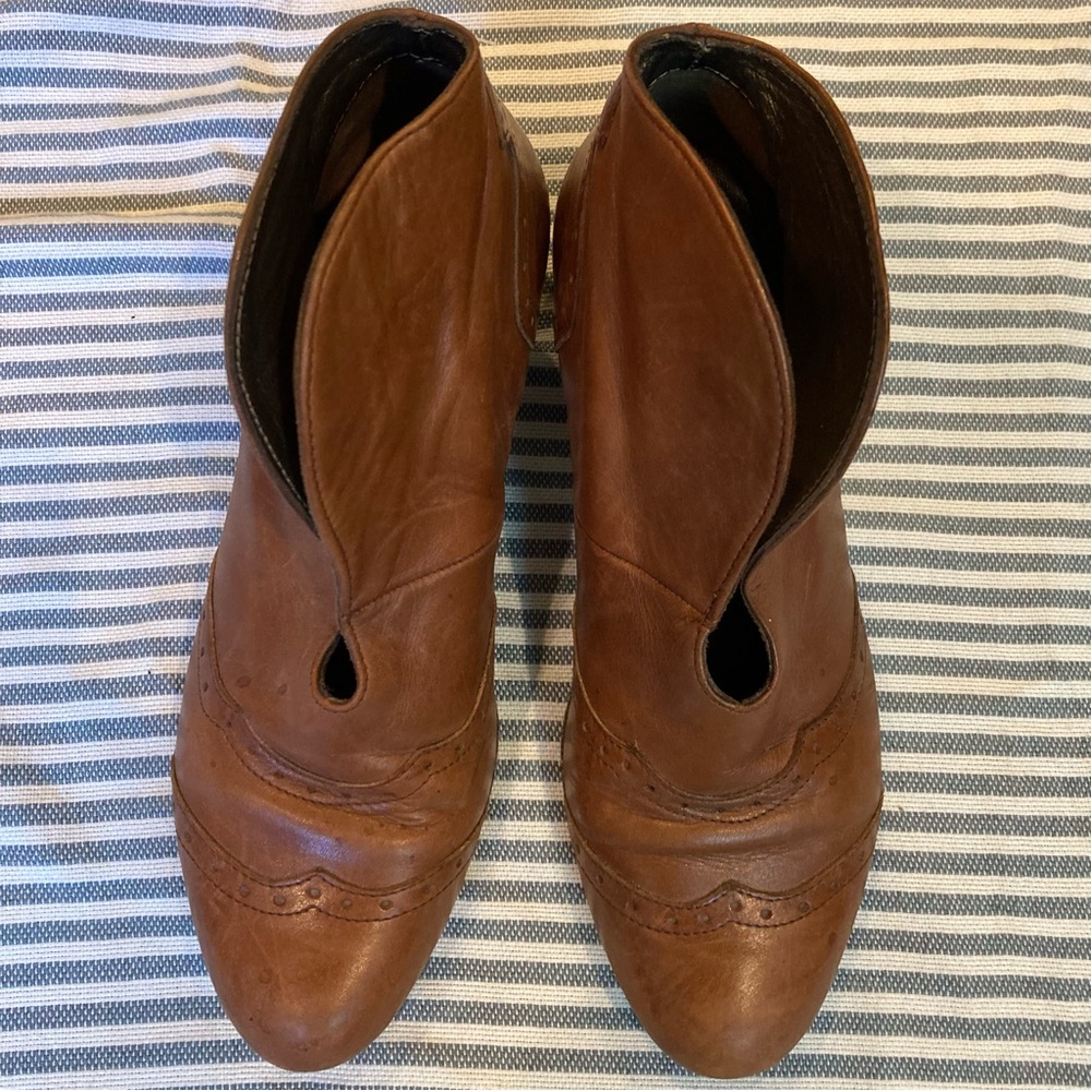 Giraudon booties